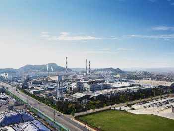 Major stake acquired in South Korean glassmaker