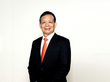 Dr Lee Yin Yee, founder of the Xinyi Group, Hong Kong Industrialist of the Year 2023.
